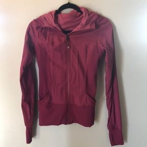 Lululemon sweater size 6